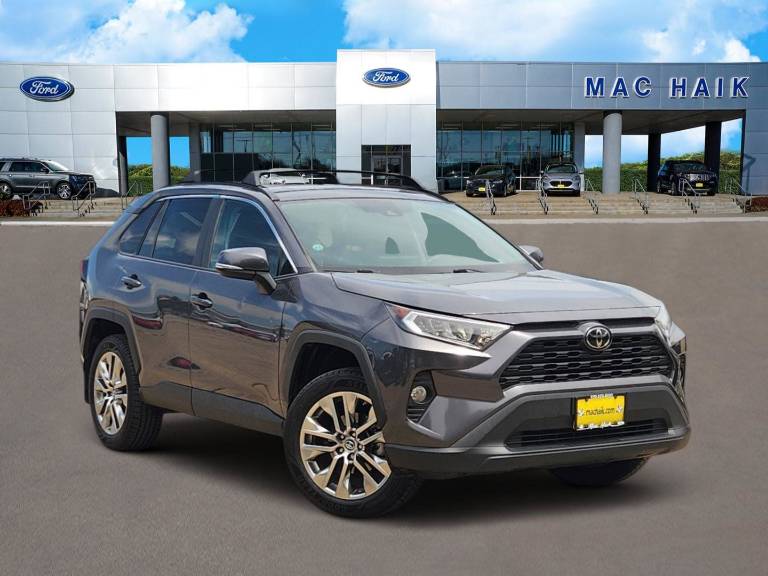 2019 Toyota RAV4 XLE Premium