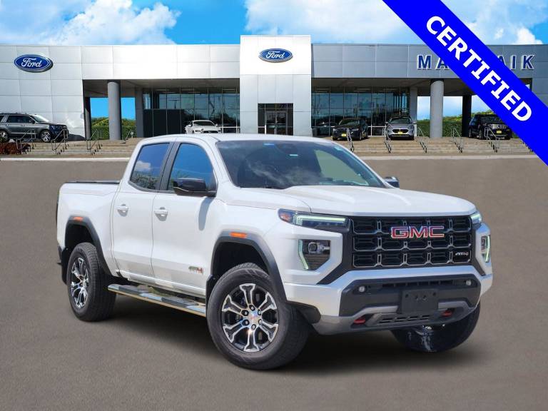 2023 GMC Canyon AT4