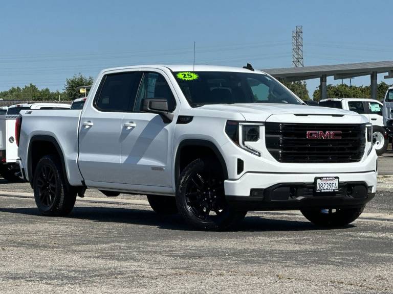 2025 GMC Sierra 1500 Elevation