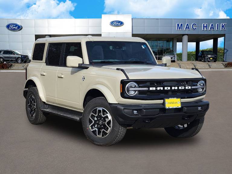 2025 Ford Bronco Outer Banks