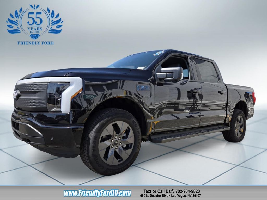 2025 Ford F-150 Lightning Flash