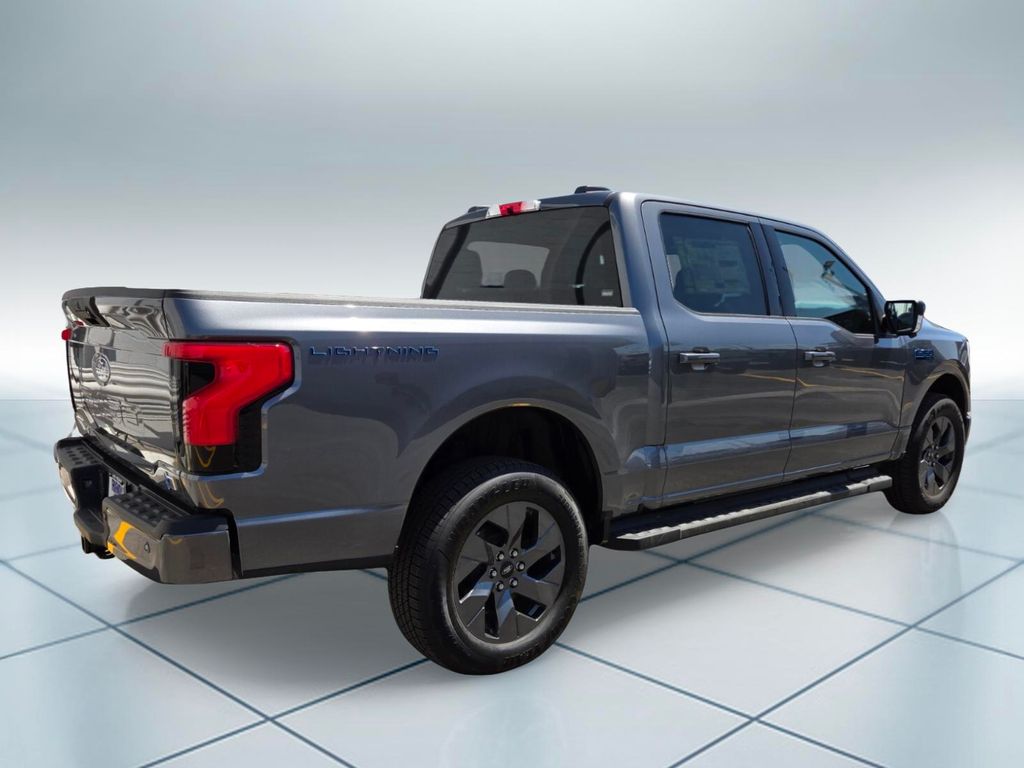 2025 Ford F-150 Lightning Flash