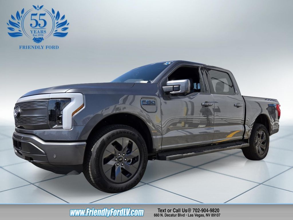 2025 Ford F-150 Lightning LARIAT