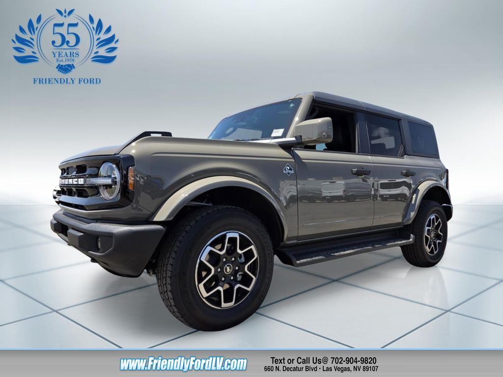 2026 Ford Bronco Outer Banks