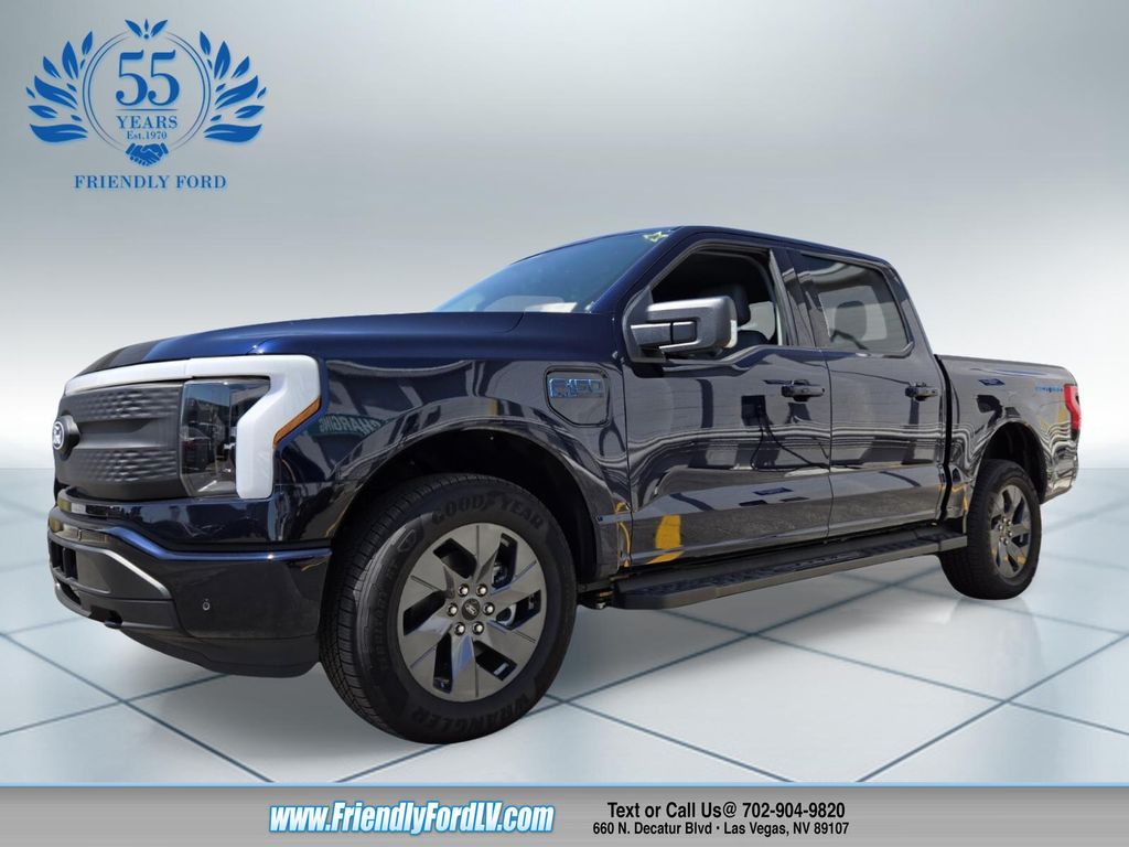 2025 Ford F-150 Lightning Flash
