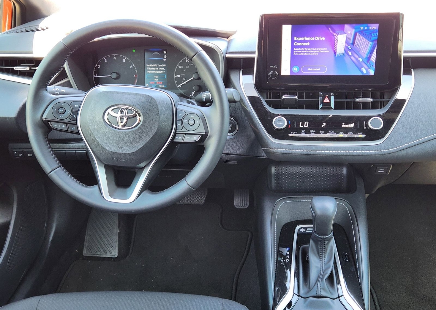 2025 Toyota Corolla Hatchback SE - Photo 26
