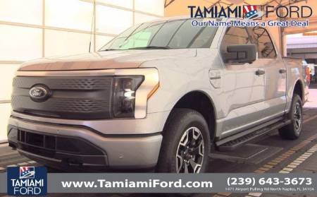 2023 Ford F-150 Lightning XLT