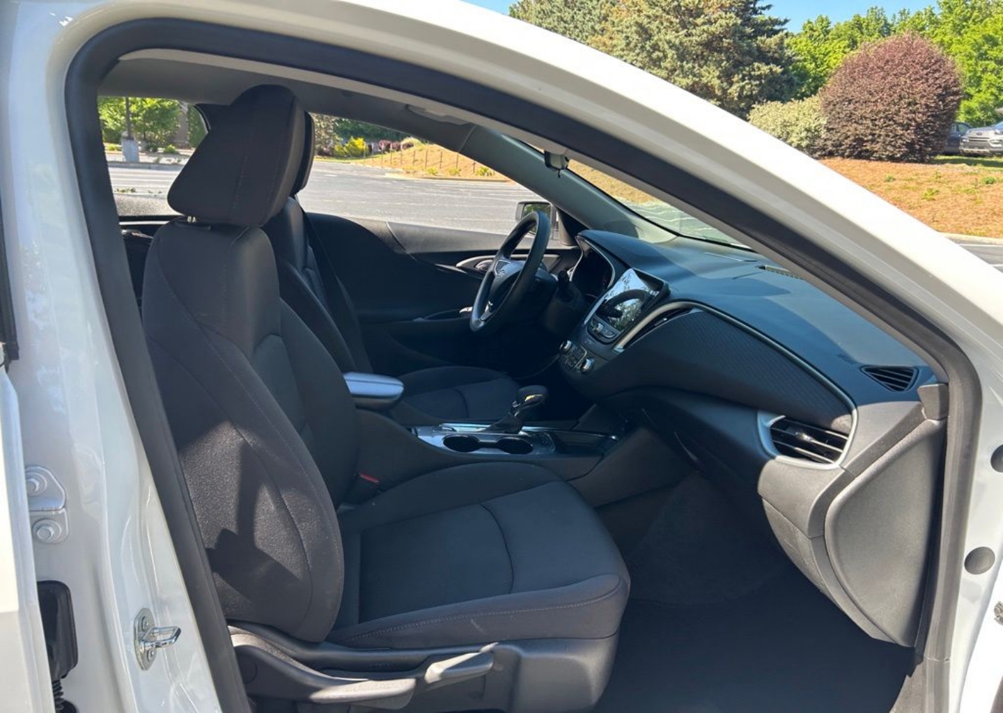2024 Chevrolet Malibu 1LT - Photo 96