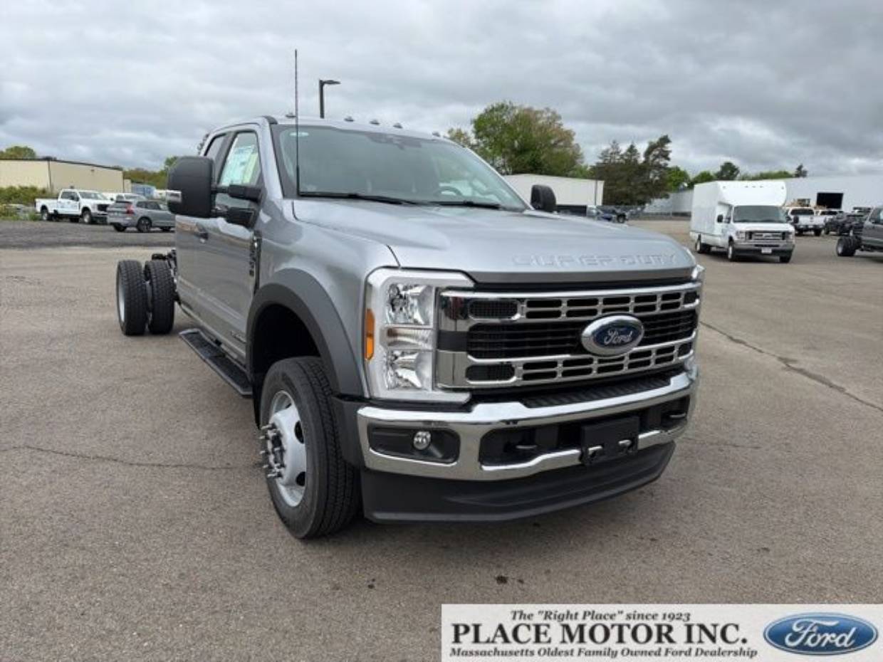 2026 Ford F-550 XL 4x4 SuperCab 192-In DRW's photo