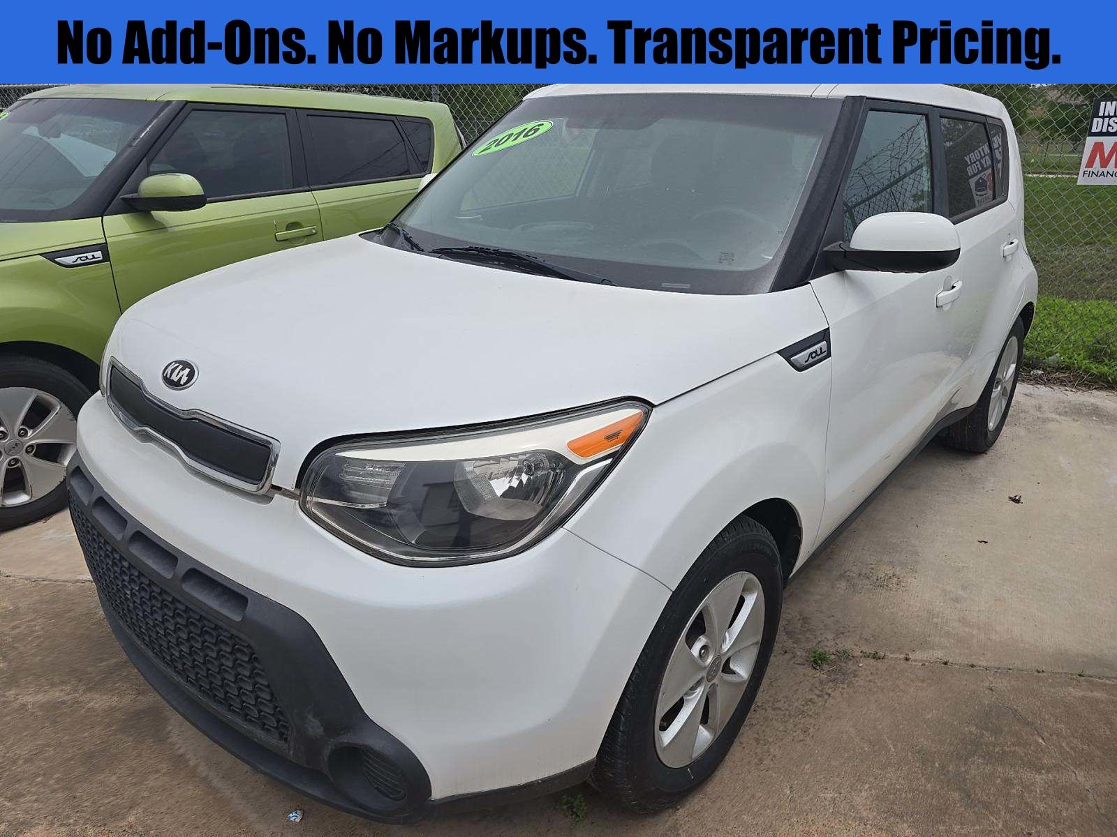 2016 Kia Soul 1.6L Base 5-Door's photo