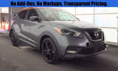 2020 Nissan Kicks SR