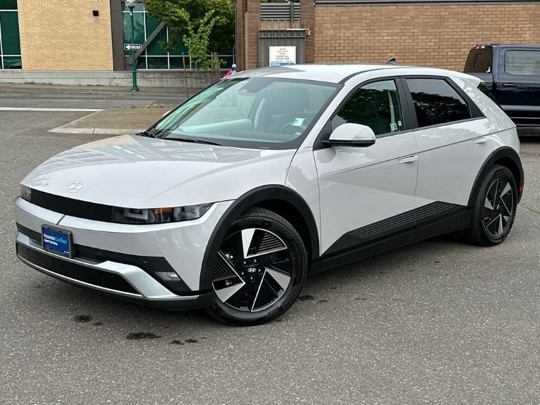 2025 Hyundai Ioniq 5 SE