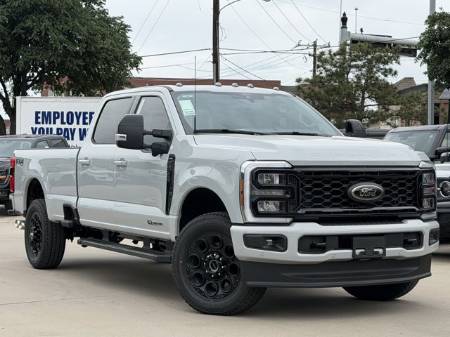 2026 Ford Super Duty F-350 SRW LARIAT