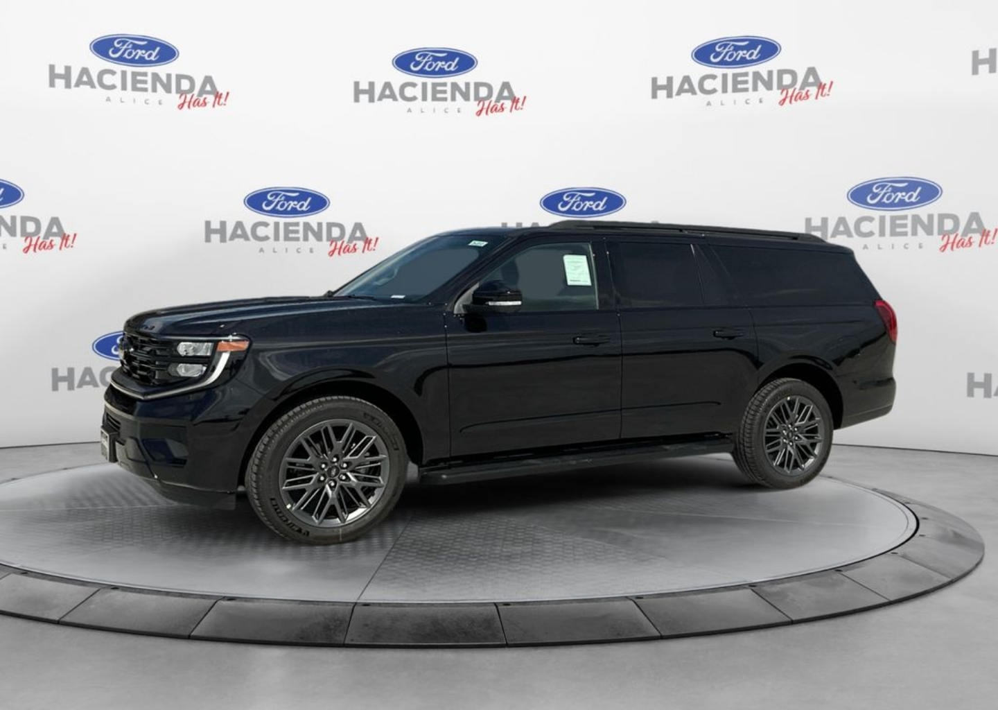 2026 Ford Expedition Platinum MAX 4x4's photo