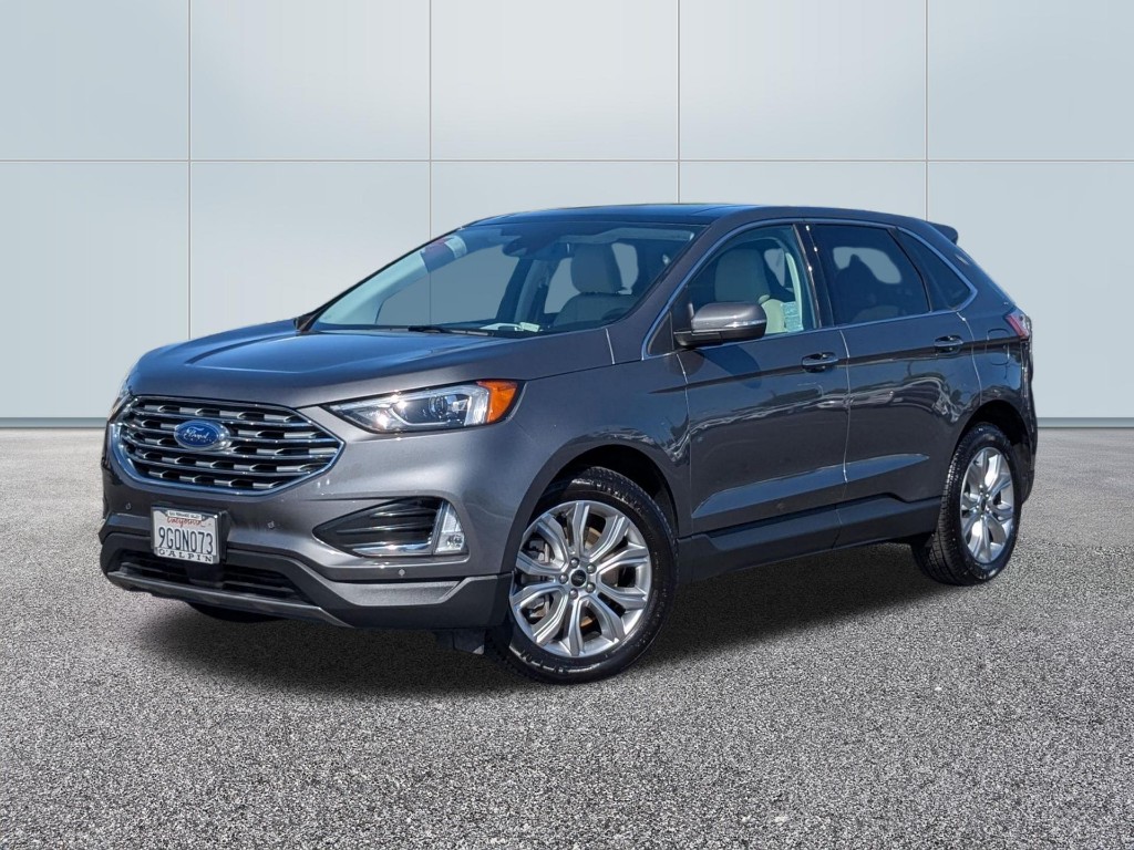 2023 Ford Edge Titanium