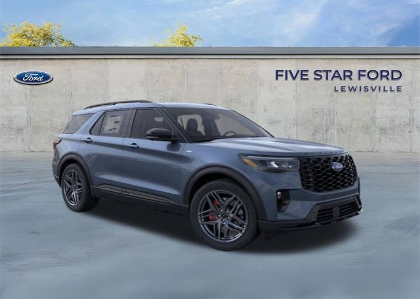 2026 Ford Explorer ST-LINE RWD's photo