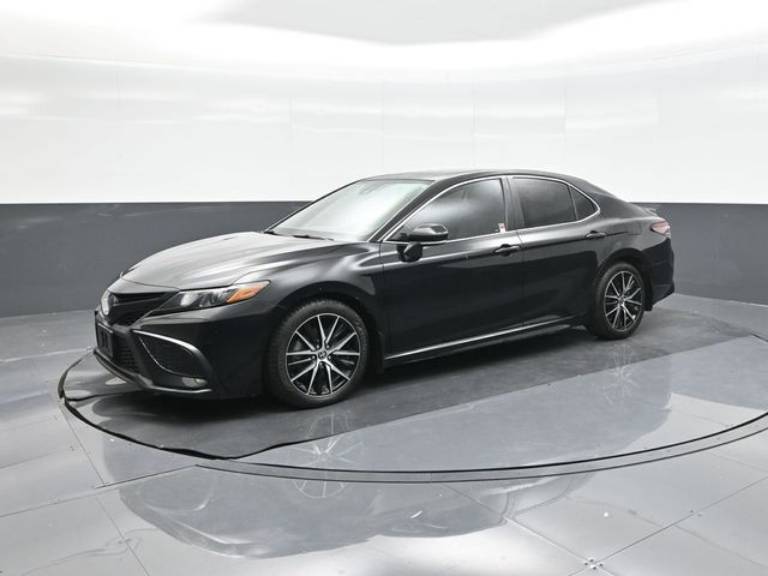 2023 Toyota Camry Hybrid SE