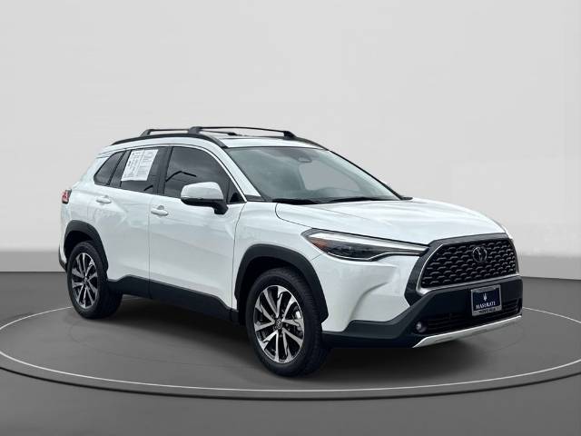 2024 Toyota Corolla Cross XLE