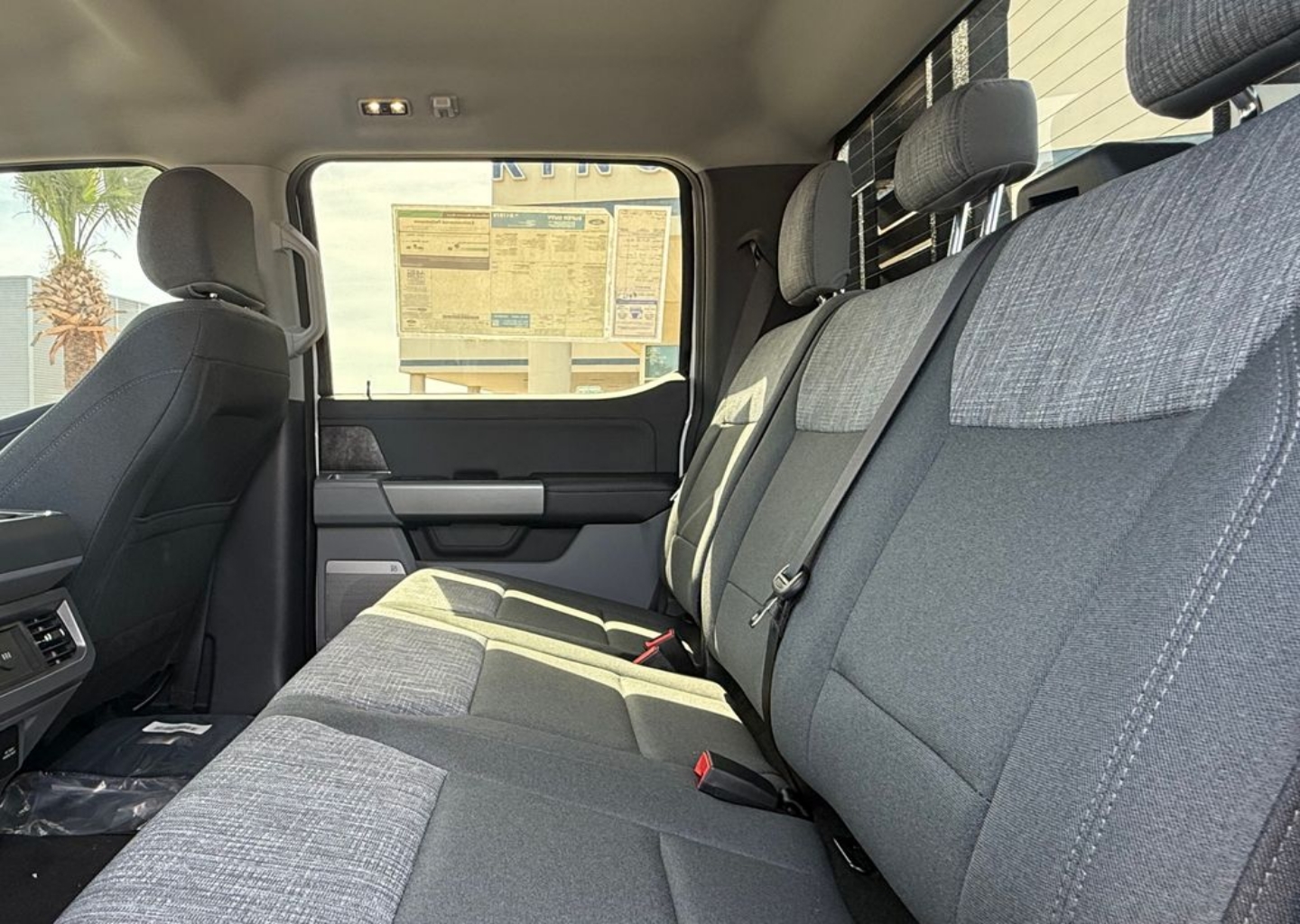 2026 Ford F-350 Super Duty XLT - Photo 12