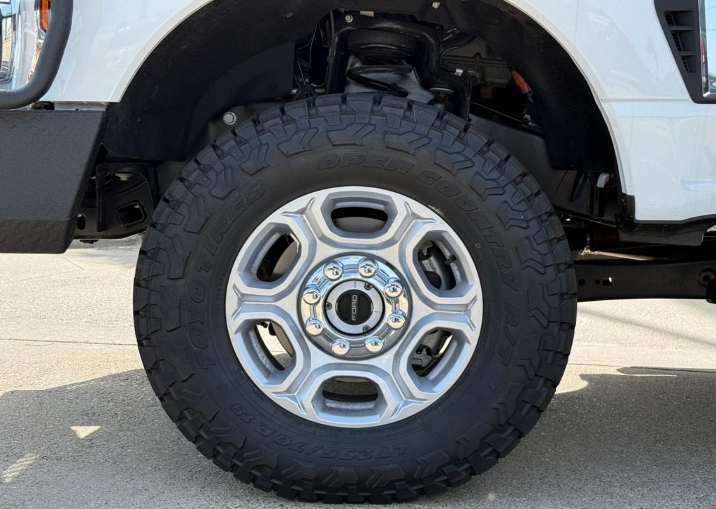 2026 Ford F-350 Super Duty XLT - Photo 23
