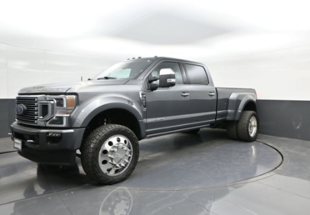 2022 Ford Super Duty F-450 DRW Platinum