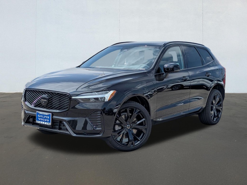 2026 Volvo XC60 Plug-In Hybrid Black Edition Ultra, T8 AWD Electric/Gasoline, Dark