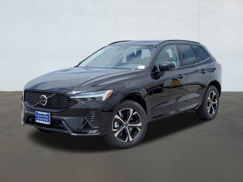 2026 Volvo XC60 B5 Core