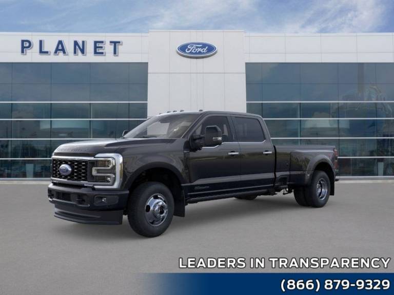 2026 Ford Super Duty F-350 DRW Platinum 4WD Crew Cab 8' Box