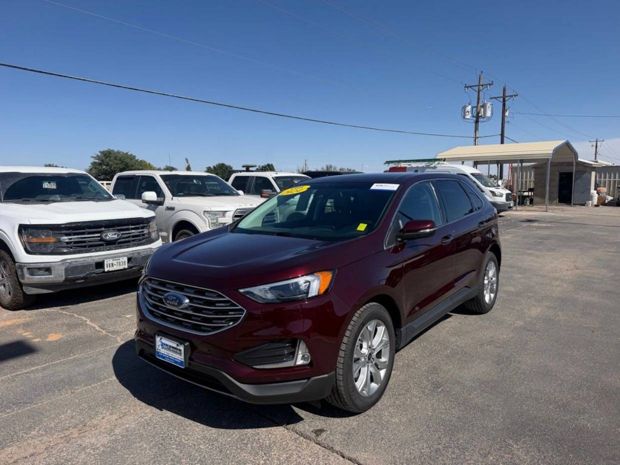 2024 Ford Edge Titanium AWD's photo