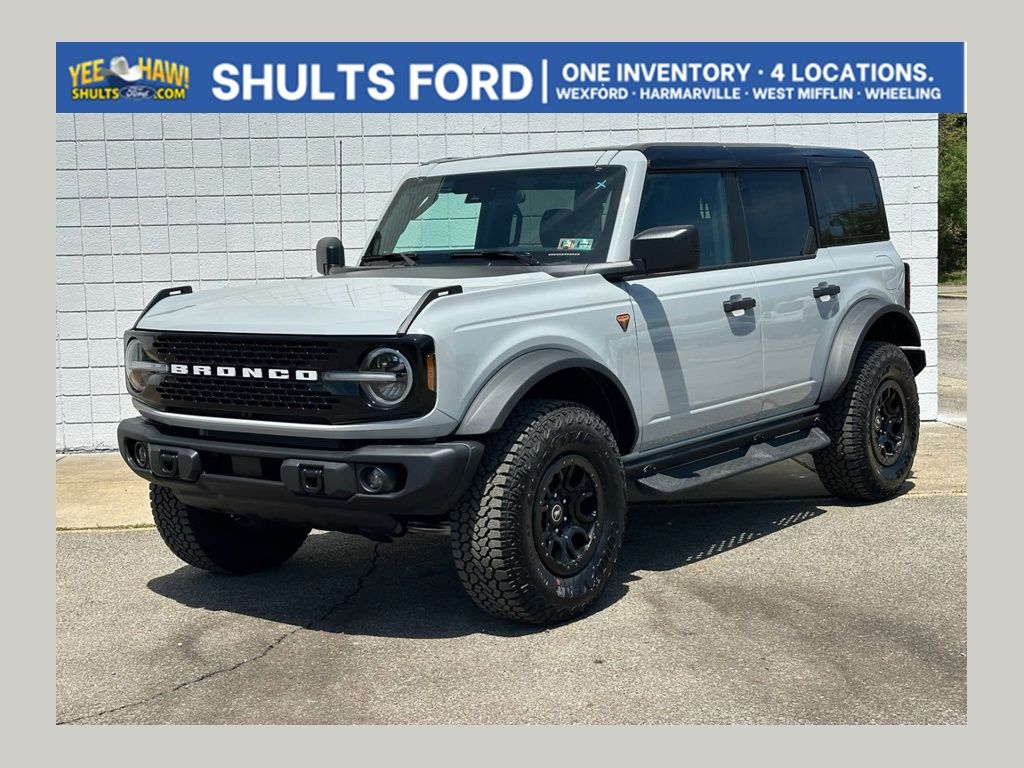 2026 Ford Bronco Badlands 4x4's photo