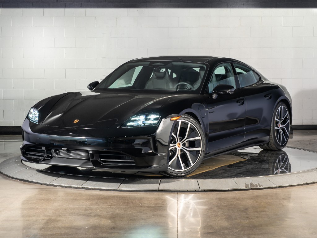 2026 Porsche Taycan 4S Black Edition