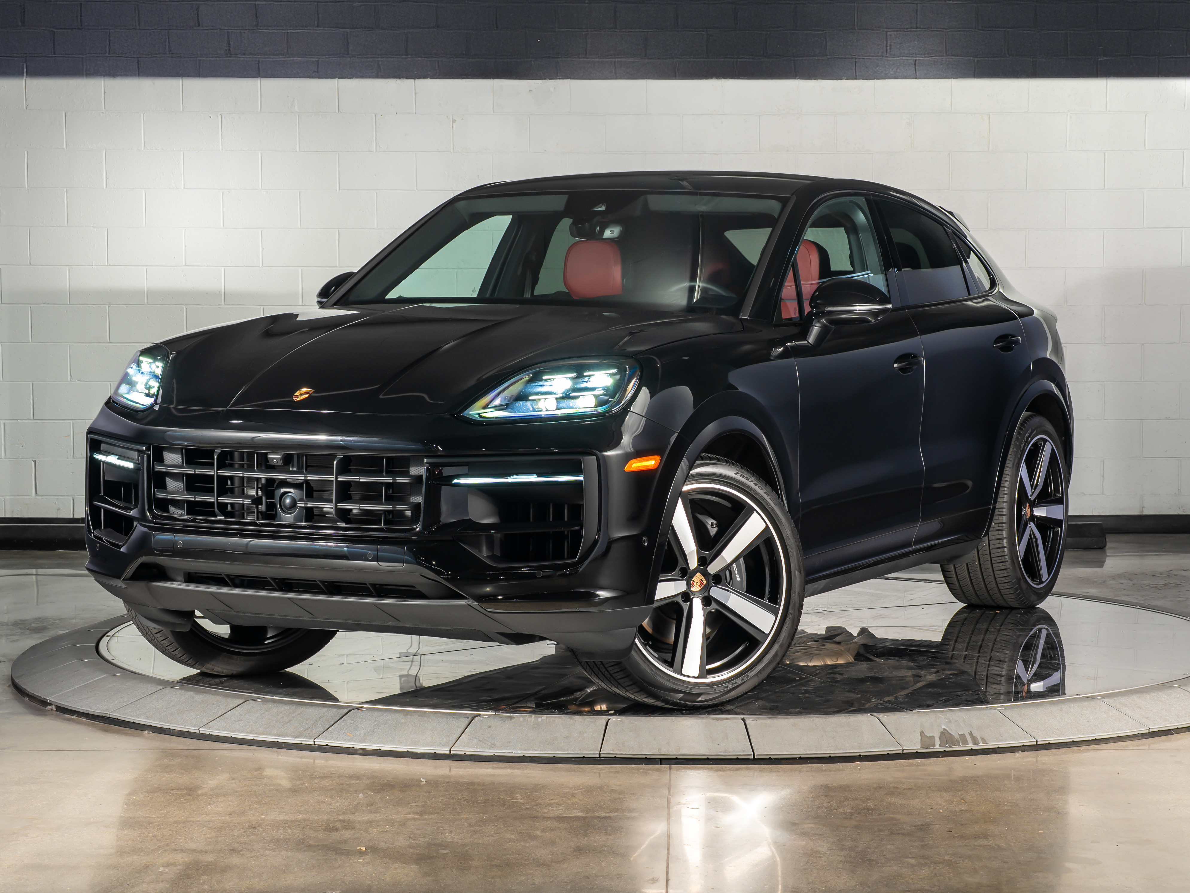 2026 Porsche Cayenne -'s photo