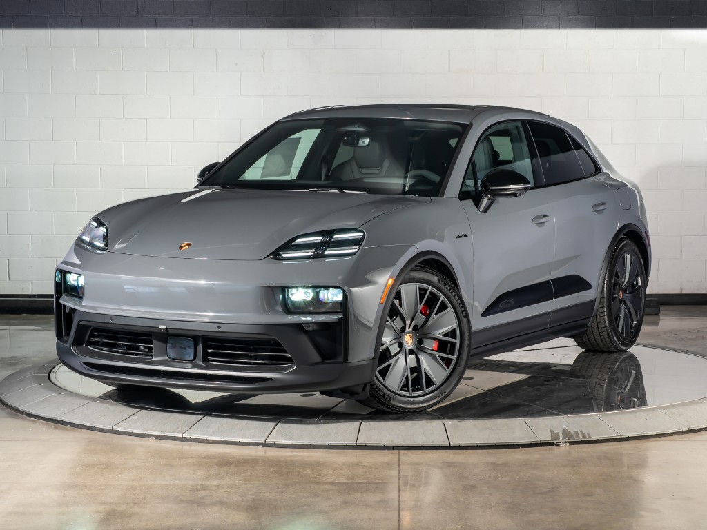 2026 Porsche Macan EV GTS