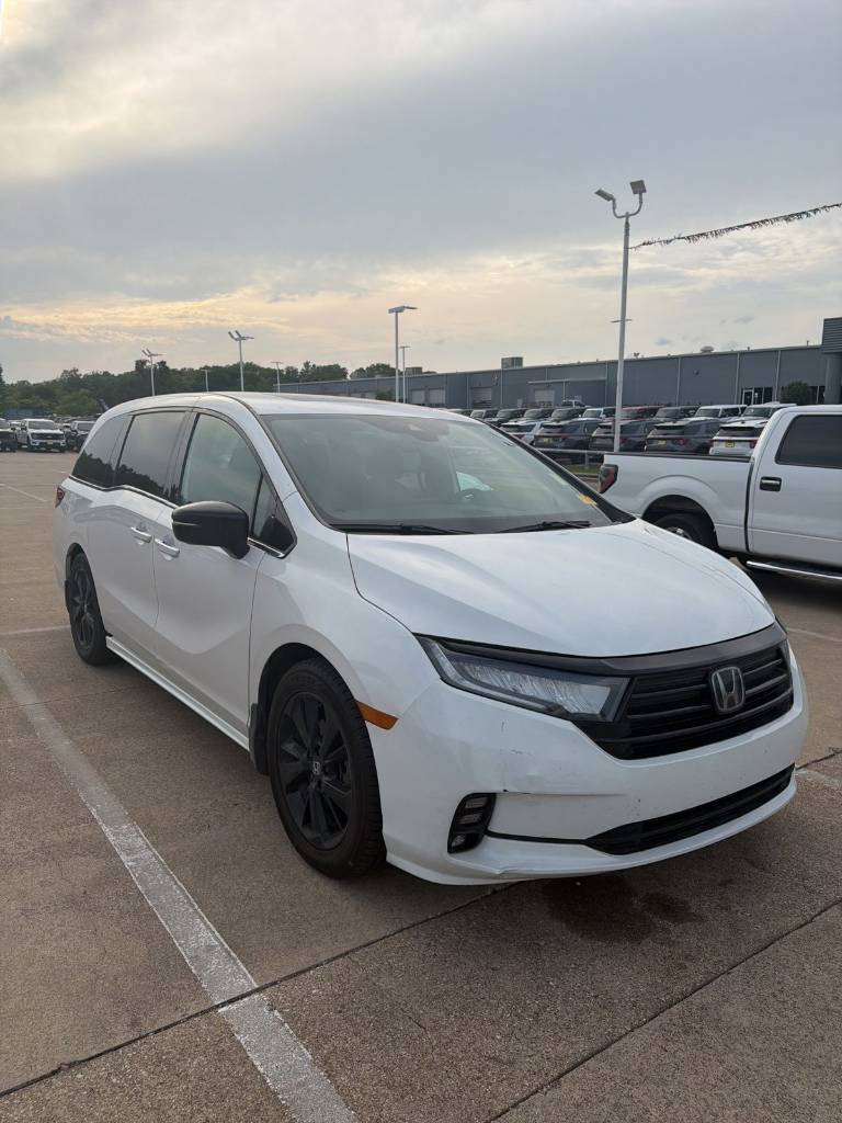 2024 Honda Odyssey Sport