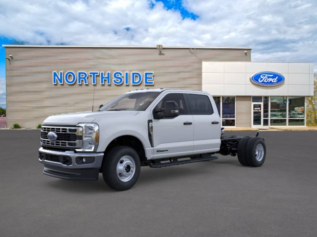 2026 Ford F-350 XL 4x4 Crew Cab 179-In DRW's photo