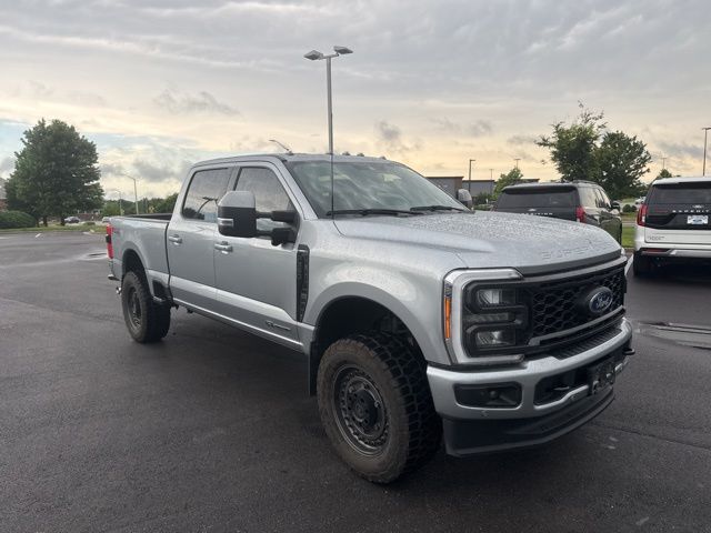2023 Ford F-350 Lariat 4x4 Crew Cab 6-3/4 Box SRW's photo