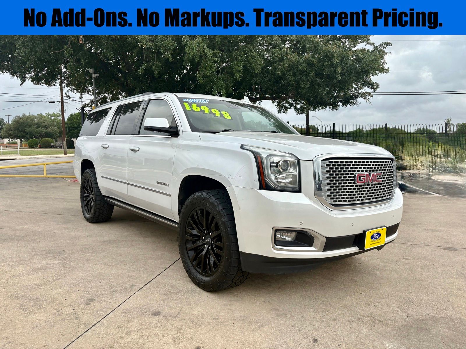 2016 GMC Yukon Denali AWD's photo