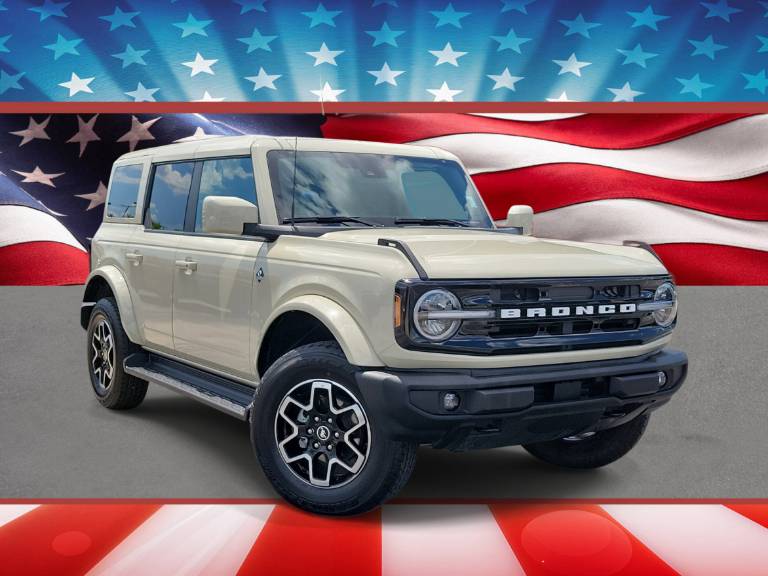 2025 Ford Bronco Outer Banks