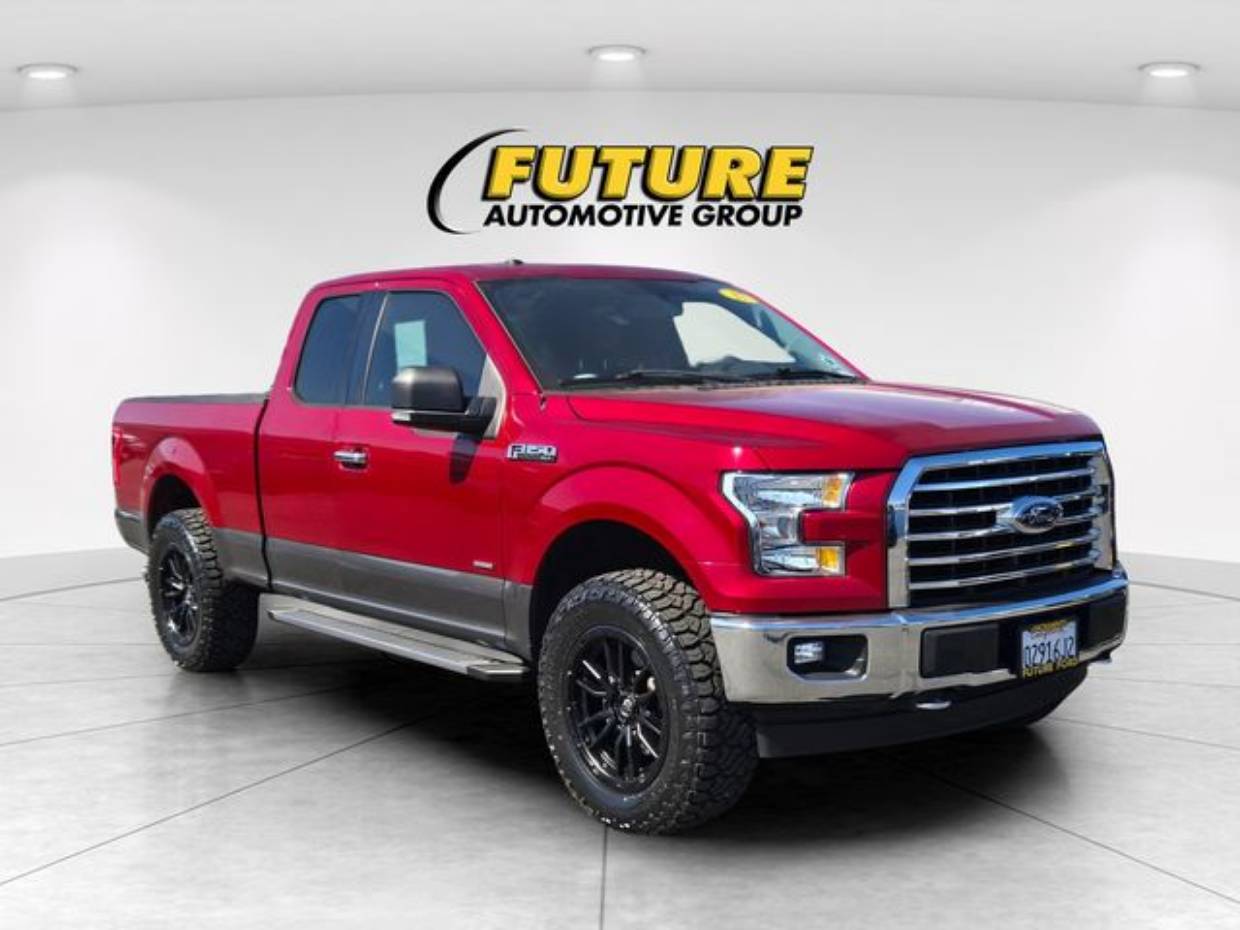 2017 Ford F-150 XLT 4x4 SuperCab 6-1/2 Box's photo
