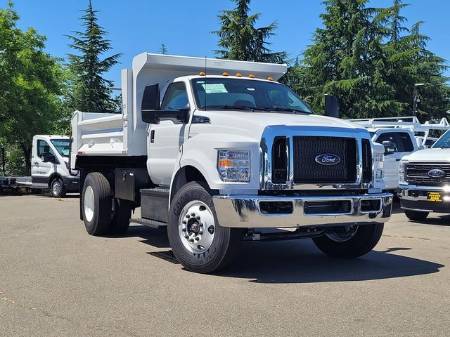 2026 Ford F-650SD Base