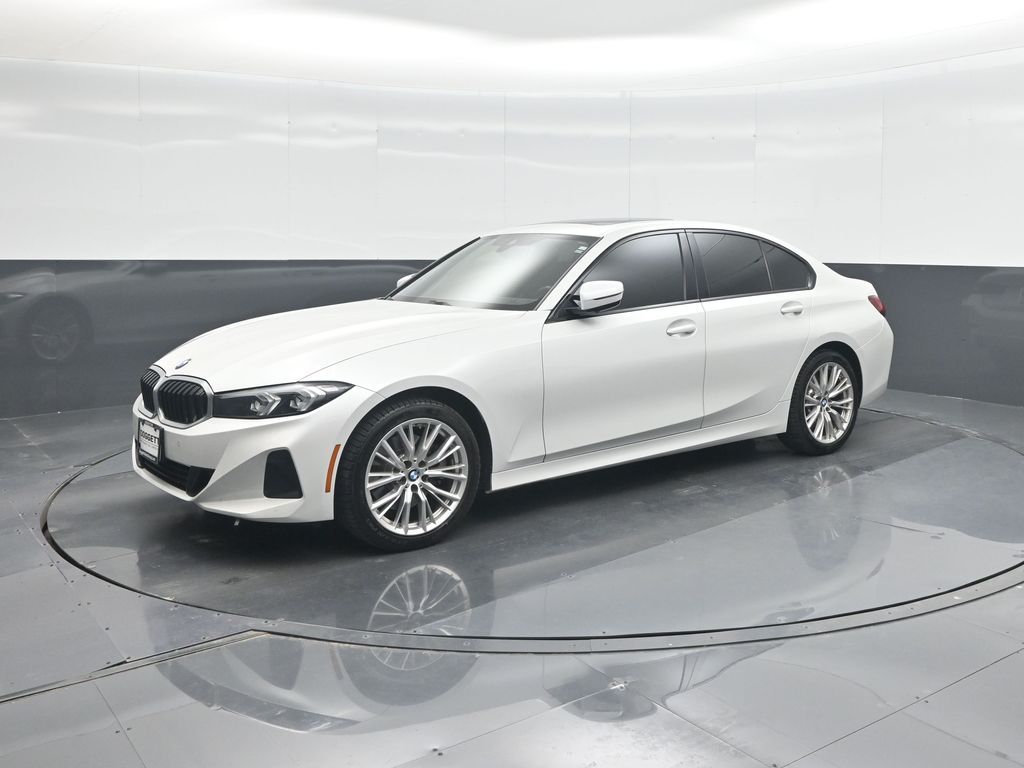 2023 BMW 3 Series 330i Sedan's photo