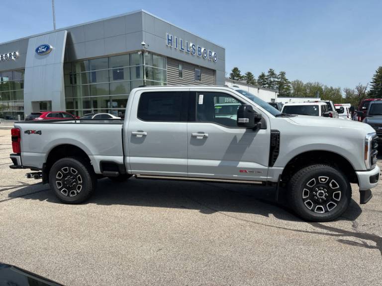 2026 Ford Super Duty F-250 SRW Platinum