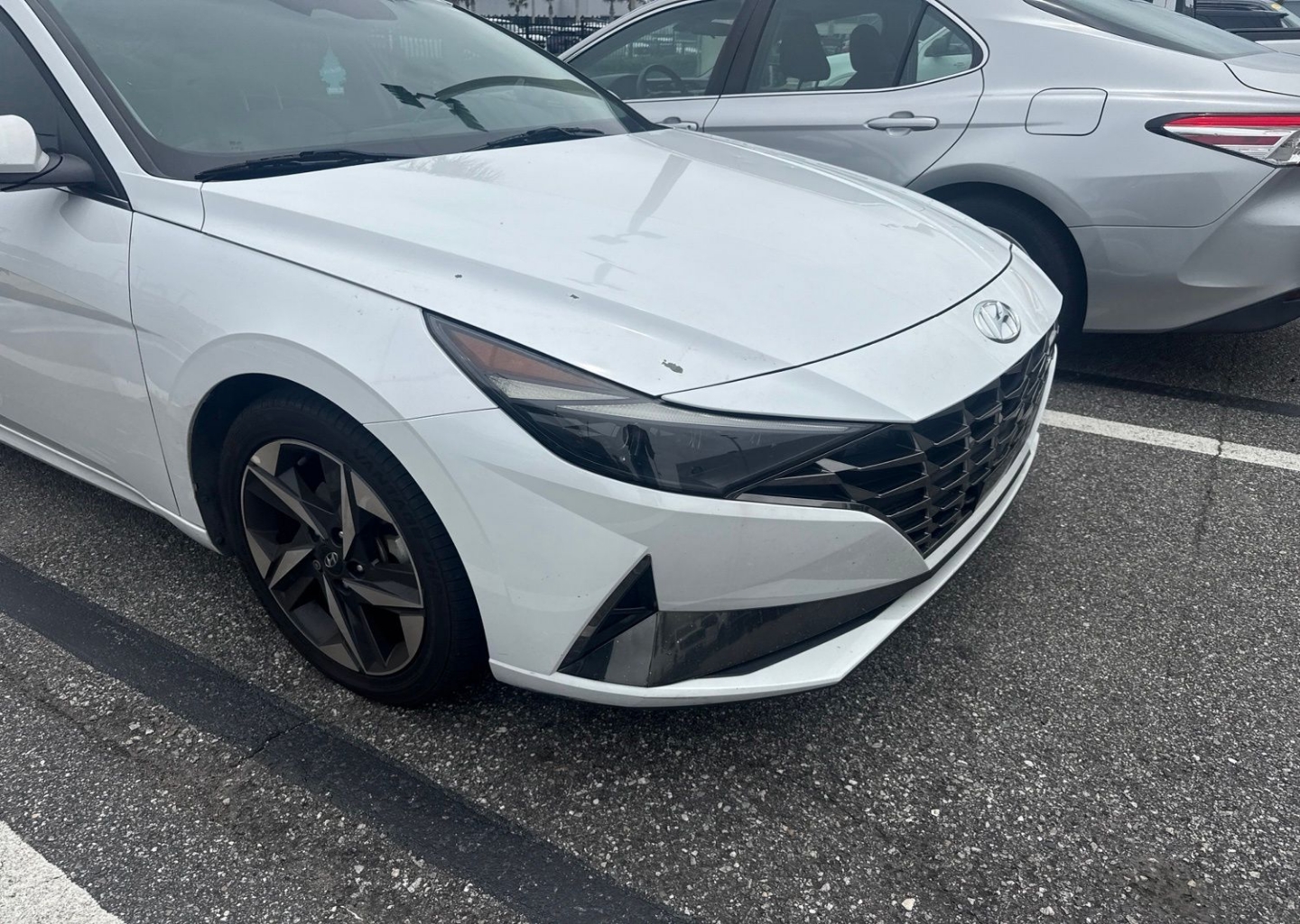 2021 Hyundai Elantra 2.0 Limited IVT's photo