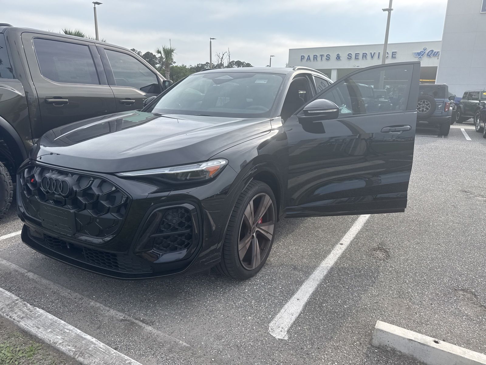 2025 Audi SQ5 3.0T Premium Plus