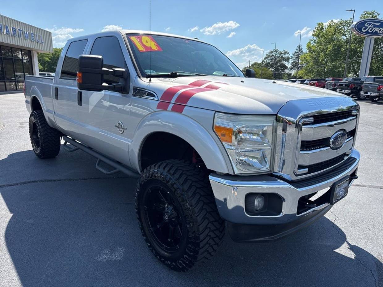 2014 Ford F-250 XLT 4x4 Crew Cab 156 in's photo