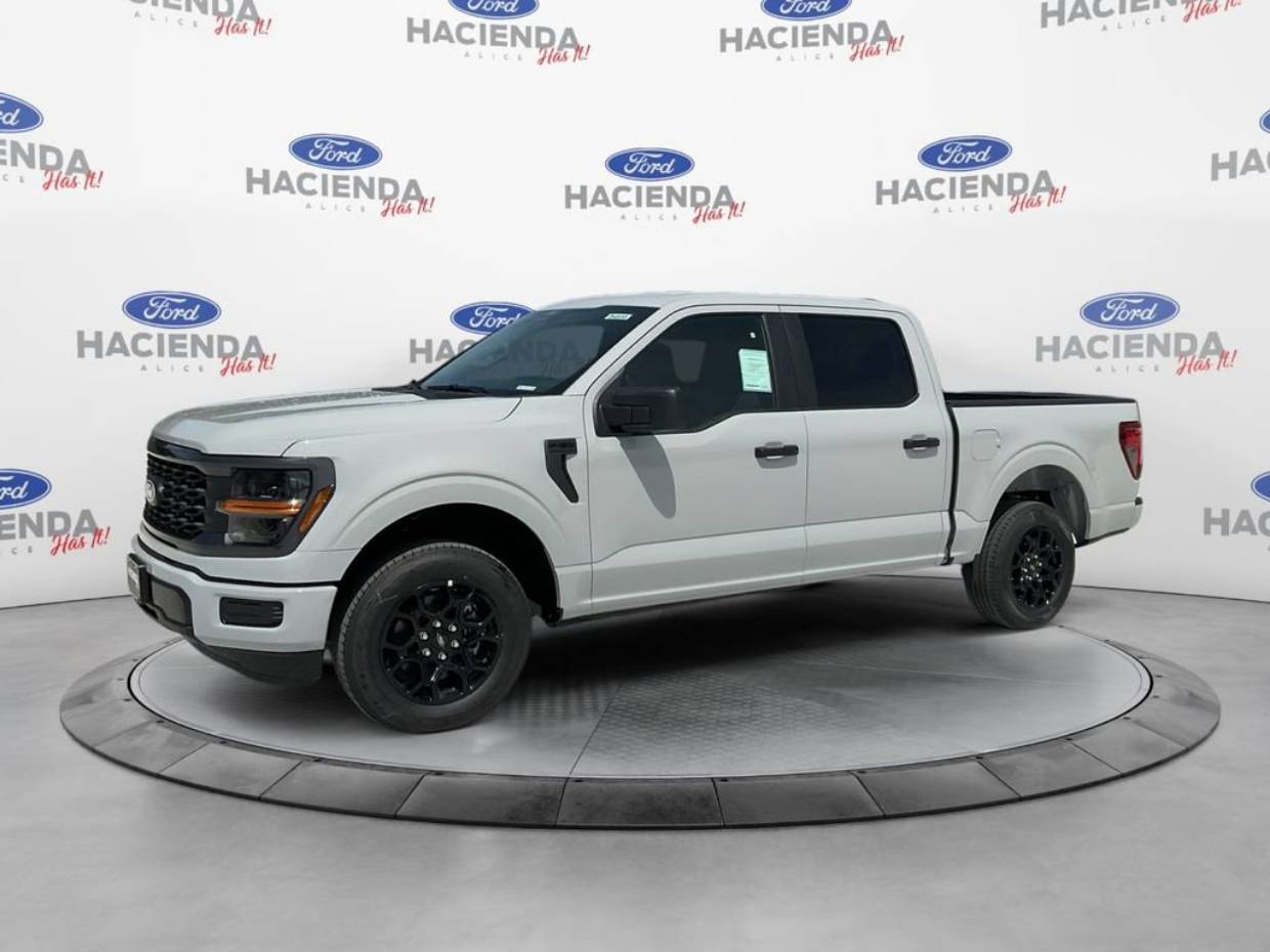 2026 Ford F-150 STX SuperCrew 5-1/2 Box's photo