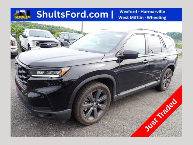2023 Honda Pilot Sport AWD's photo
