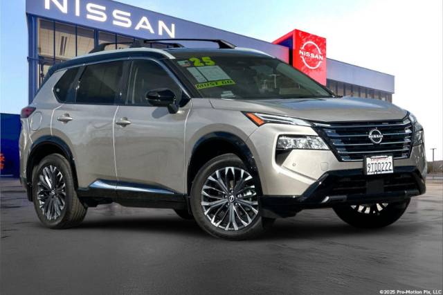 2025 Nissan Rogue Platinum