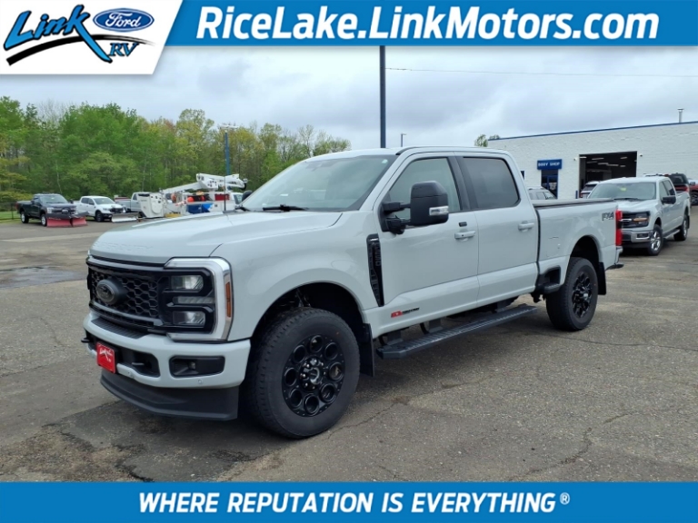 2025 Ford F-250 Super Duty LARIAT