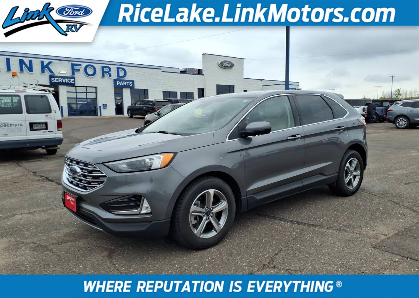 2022 Ford Edge SEL AWD's photo